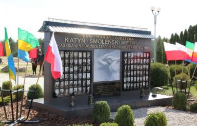 Miejskie obchody rocznicy Zbrodni Katyńskiej i Katastrofy Smoleńskiej