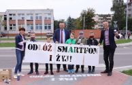 Odłóż smartfon i żyj (1)
