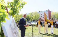 Kamień upamiętniający dra Psarskiego odsłonięty