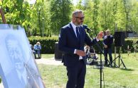 Kamień upamiętniający dra Psarskiego odsłonięty