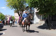 Parada historyczna na 650-lecie Ostrołęki