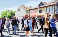 Parada historyczna na 650-lecie Ostrołęki