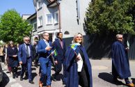 Parada historyczna na 650-lecie Ostrołęki