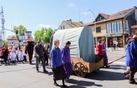 Parada historyczna na 650-lecie Ostrołęki
