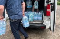 Pomoc humanitarna dla zalanych miast i wsi Ukrainy