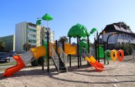 Dinozaury na osiedlu Centrum (11)