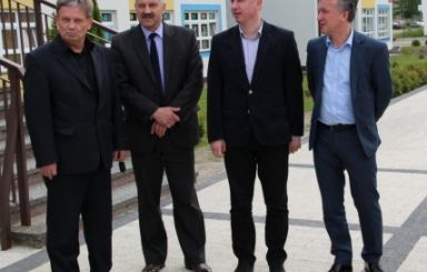 Nowe zagospodarowanie terenu Szkoły Podstawowej nr 10