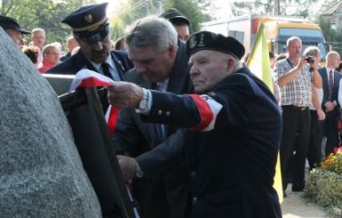 Pamięć przekuta w kamień