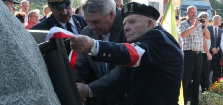 Pamięć przekuta w kamień