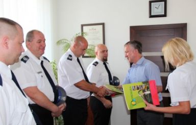 Pomocni na co dzień, bohaterscy w potrzebie
