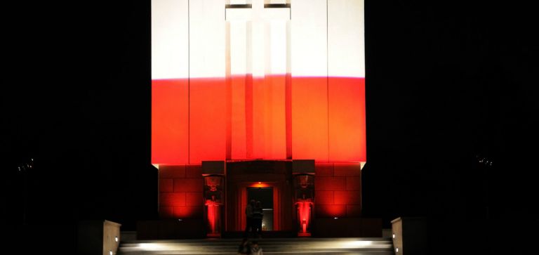 „Biało-czerwona. Obowiązkowo!”