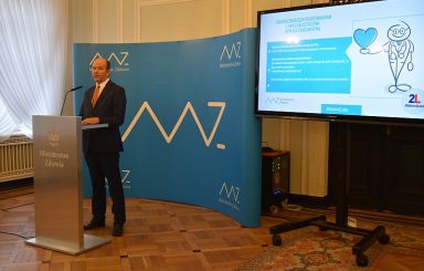 Gabinety wracają do szkół