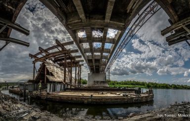 Nowy „Stary” most na fotografiach Tomasza Mościckiego