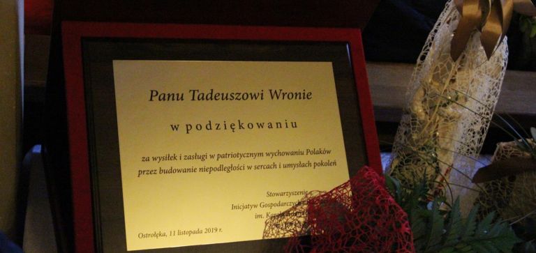 Kapitan Tadeusz Wrona uhonorowany