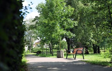 Trwa rewitalizacja skweru na os. Wojciechowice