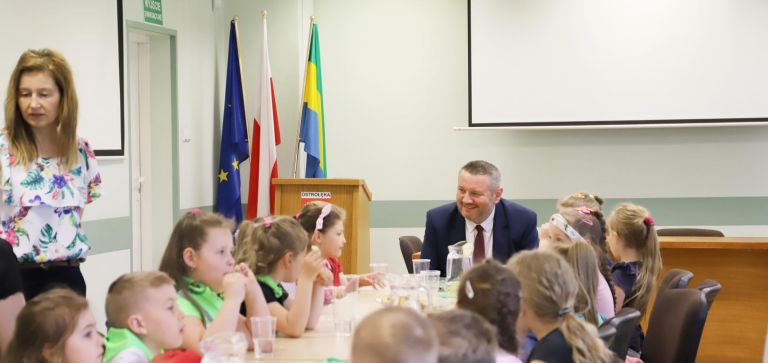 Wizyta przedszkolaków u prezydenta Łukasza Kulika