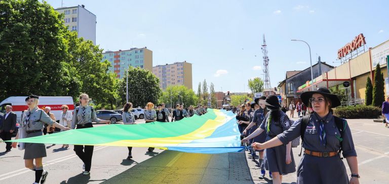 Parada historyczna na 650-lecie Ostrołęki