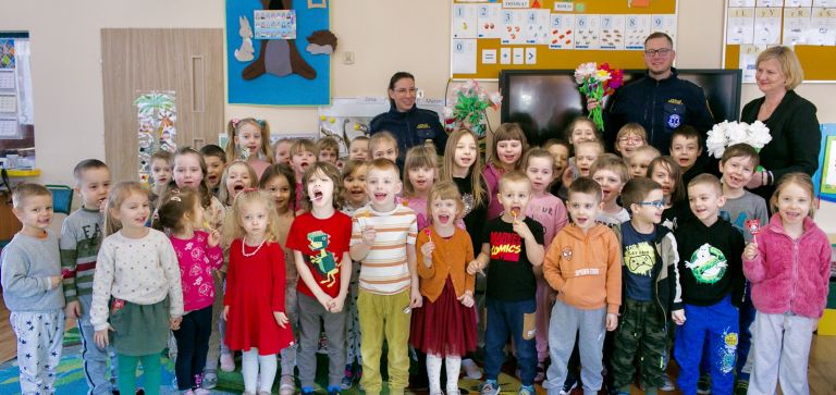 Dzień kobiet - panie bez mandatu, ale z upominkiem